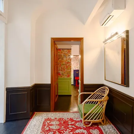 The Couper Condotti Hotel Rzym