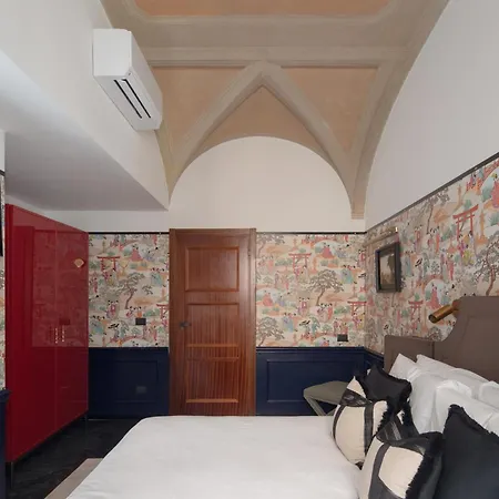 The Couper Condotti Hotel *