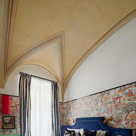 Otel The Couper Condotti