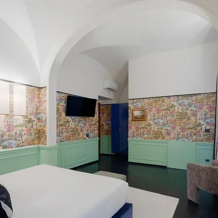 The Couper Condotti Rome